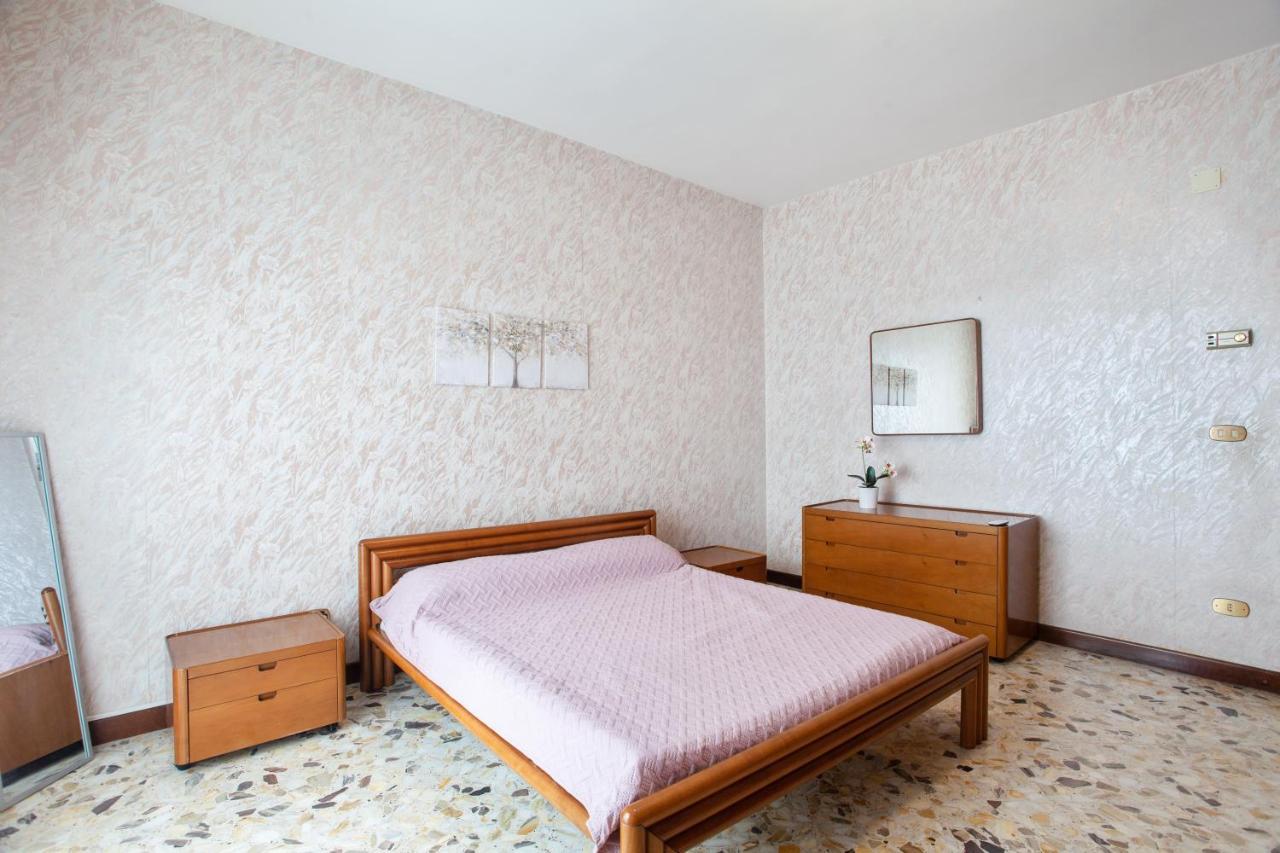 Pane & Pomodoro Beach Roomy Flat Bari Eksteriør billede