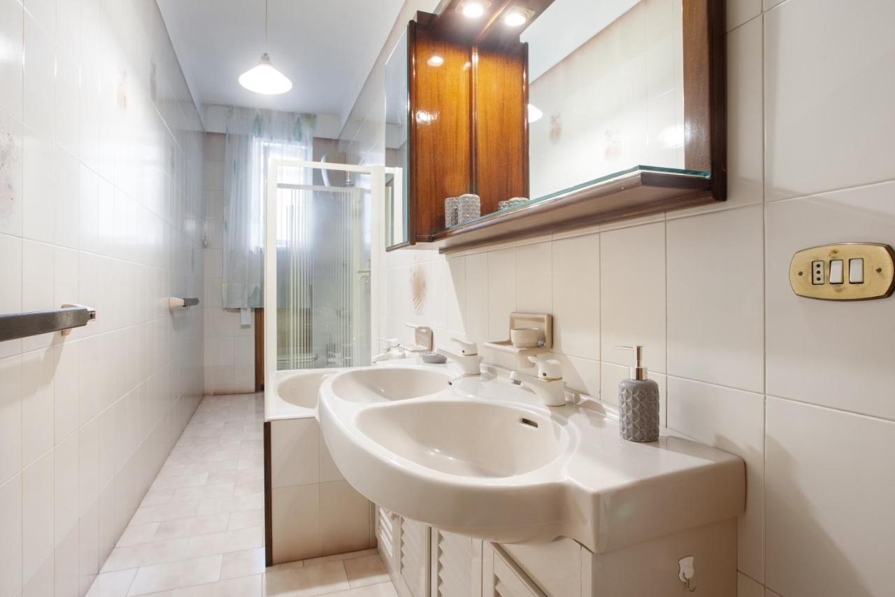 Pane & Pomodoro Beach Roomy Flat Bari Eksteriør billede